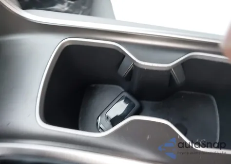 2018 Honda Accord Touring z USA, uszkodzony, nr VIN 1HGCV1F93JA011534